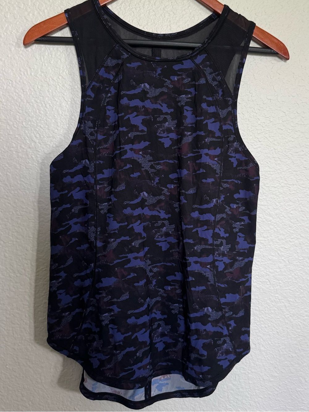 Lululemon Black Purple Camo Camouflage Print Active Tank Top